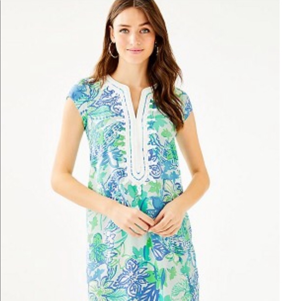 Madia tunic dress in whisper blue color